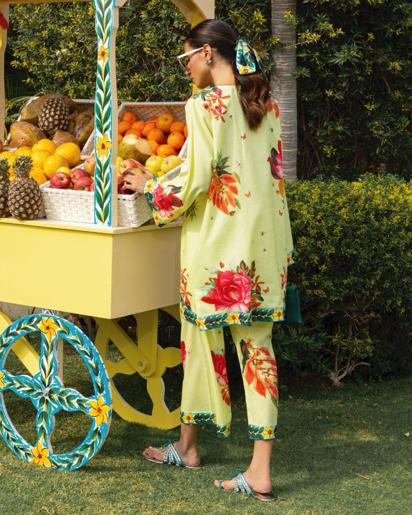 Blooming in Style with Floral Breeze
