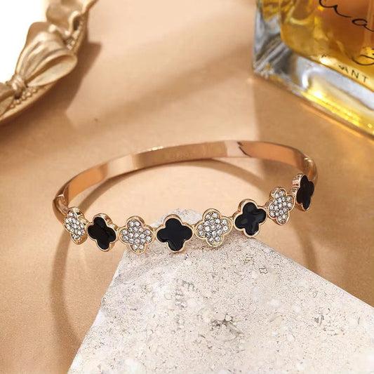 Elegant Clover-Inspired Bangle Bracelet