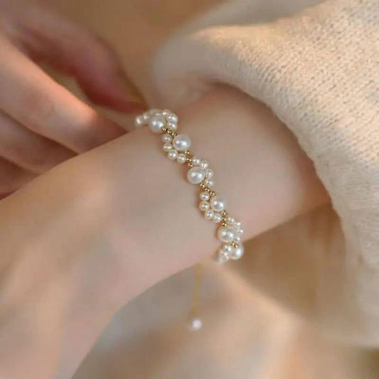 Elegant 1-Piece Resin-Plated Pearl Bracelet